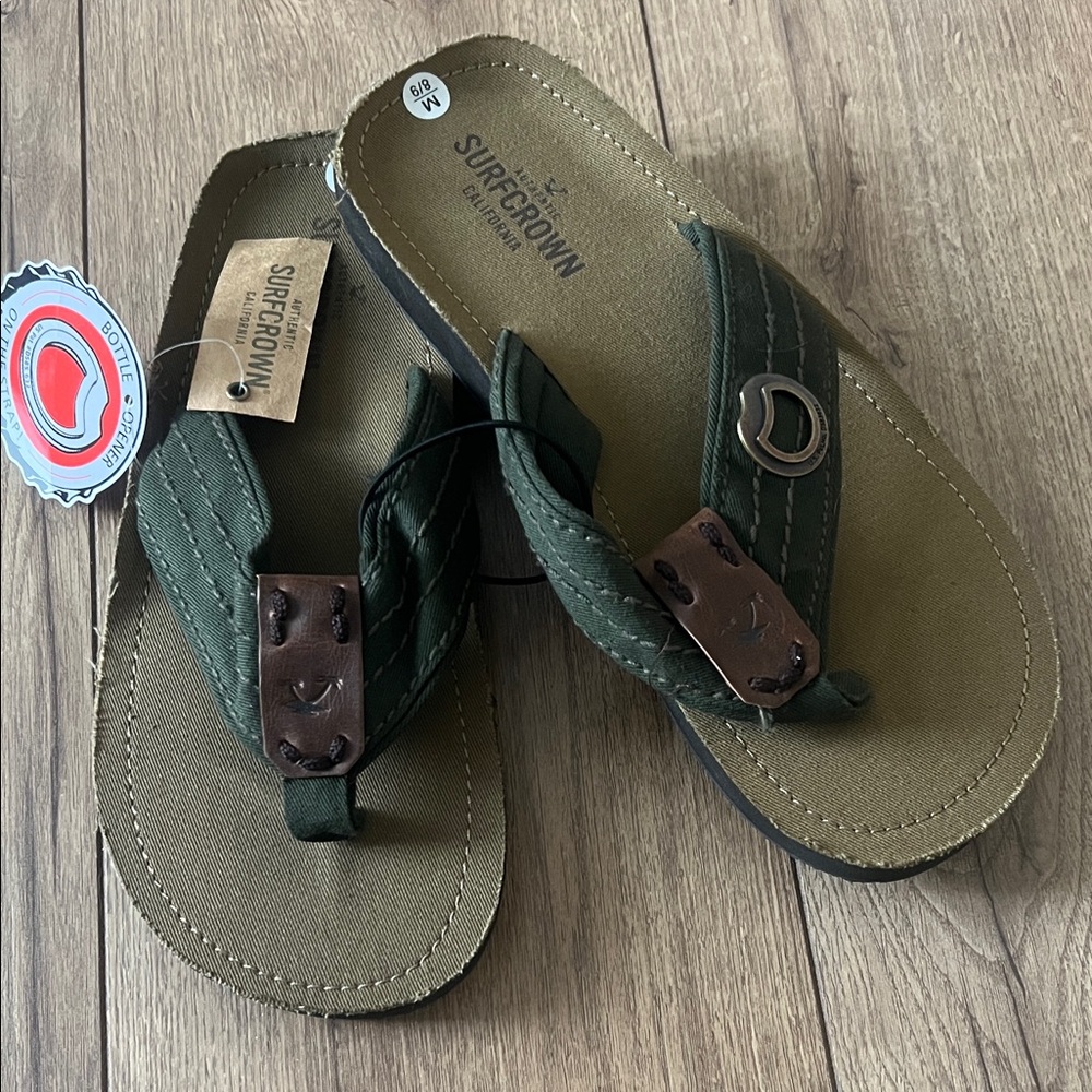 Crown Men's Green Flip-Flops